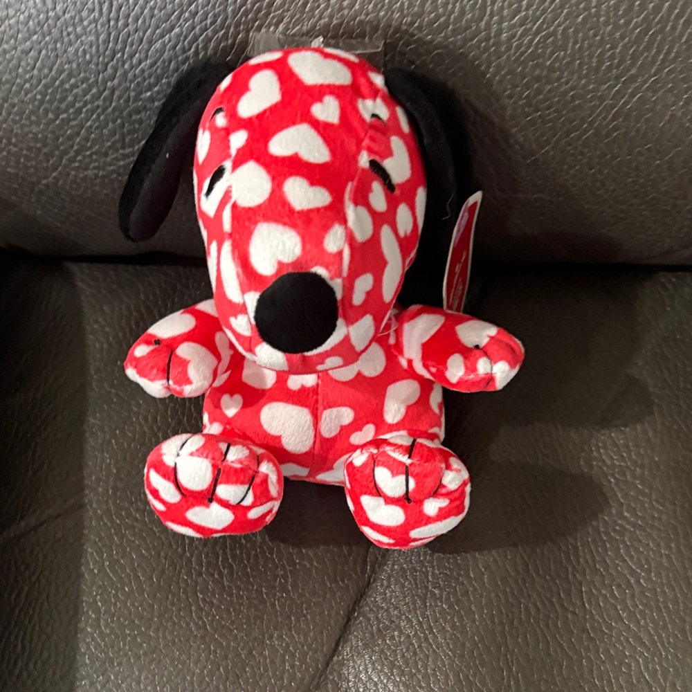 Peanuts hallmark valentines snoopy stuffed animal
